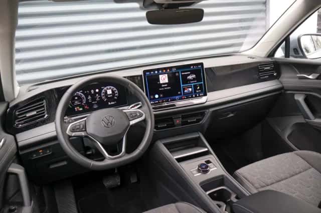 Volkswagen Tiguan (2026) thumbnail 5