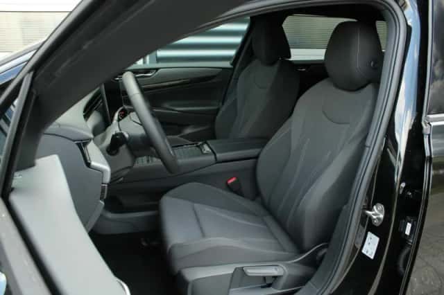 Volkswagen ID.7 (2026) thumbnail 4