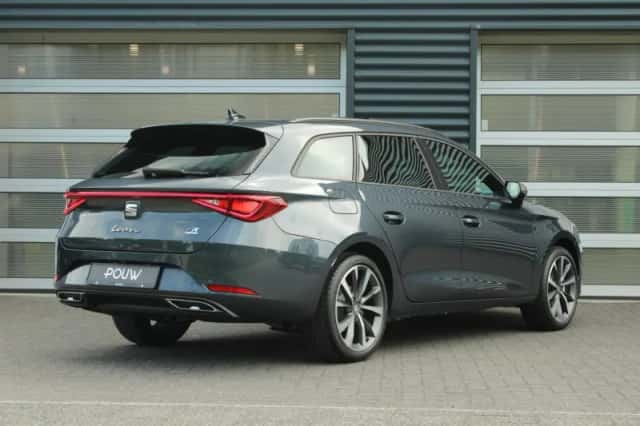 SEAT Leon Sportstourer (2026) thumbnail 2