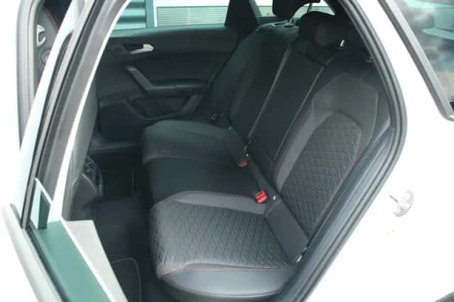 SEAT Leon Sportstourer (2026) thumbnail 6