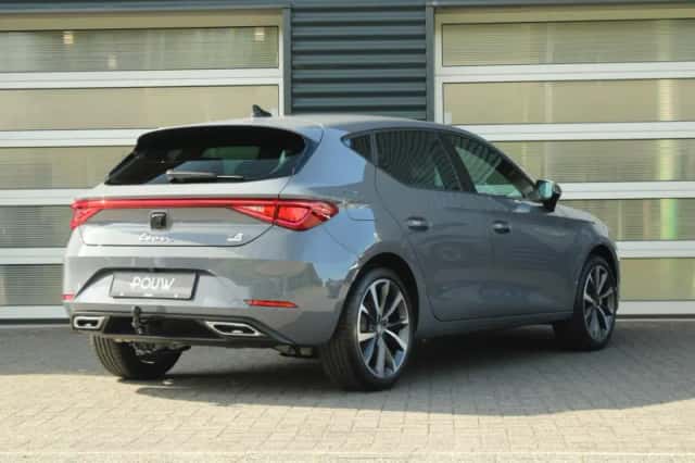 SEAT Leon (2026) thumbnail 2