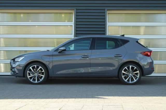 SEAT Leon (2026) thumbnail 11
