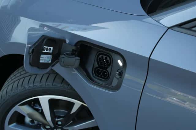 SEAT Leon (2026) thumbnail 12