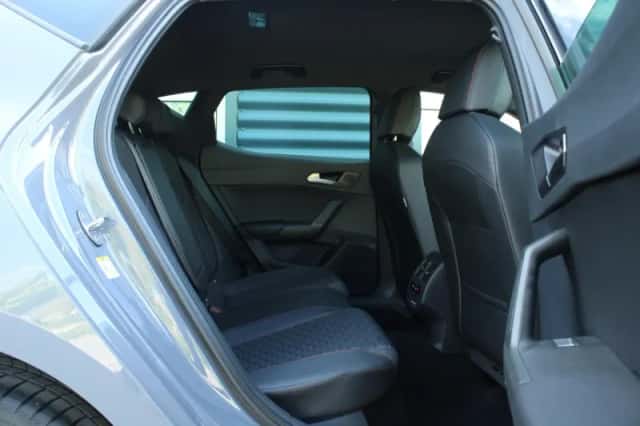 SEAT Leon (2026) thumbnail 24