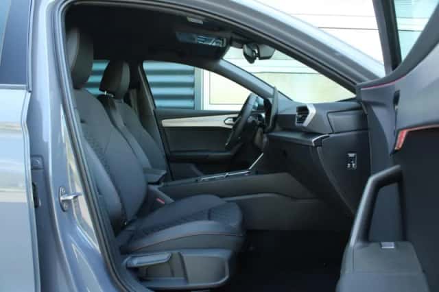 SEAT Leon (2026) thumbnail 27