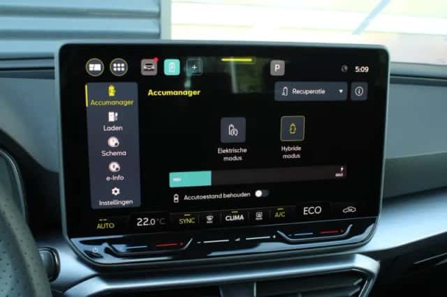 SEAT Leon (2026) thumbnail 39