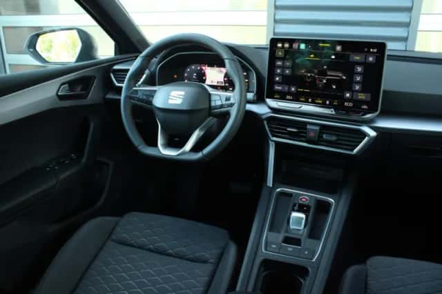SEAT Leon (2026) thumbnail 55