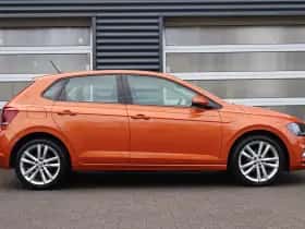 Volkswagen Polo (2021) thumbnail 3