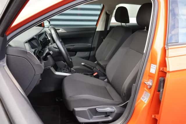 Volkswagen Polo (2021) thumbnail 4
