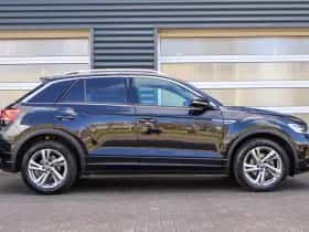 Volkswagen T-Roc (2025) thumbnail 3