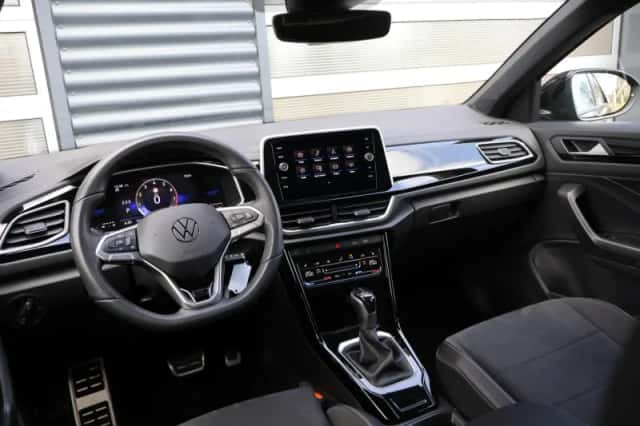 Volkswagen T-Roc (2025) thumbnail 5