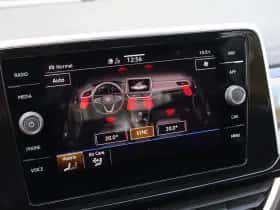 Volkswagen T-Roc (2025) thumbnail 51