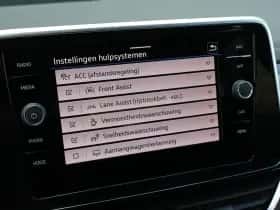 Volkswagen T-Roc (2025) thumbnail 52