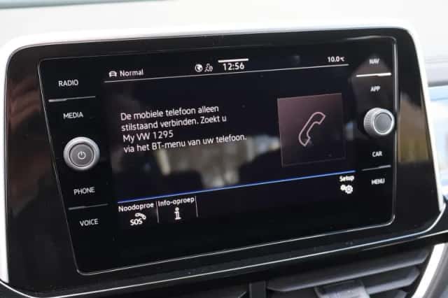 Volkswagen T-Roc (2025) thumbnail 53