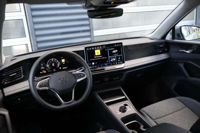 Volkswagen Tiguan (2026) thumbnail 5