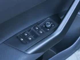 Volkswagen Polo (2022) thumbnail 42