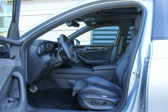 Volkswagen Passat (2025) thumbnail 22