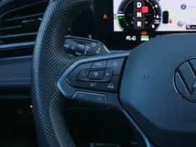 Volkswagen Passat (2025) thumbnail 28