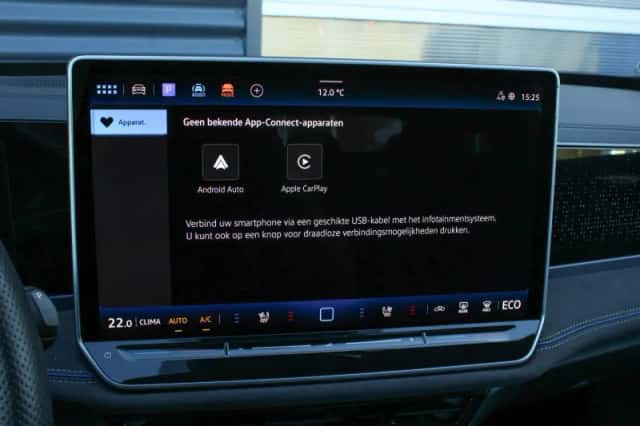Volkswagen Passat (2025) thumbnail 32