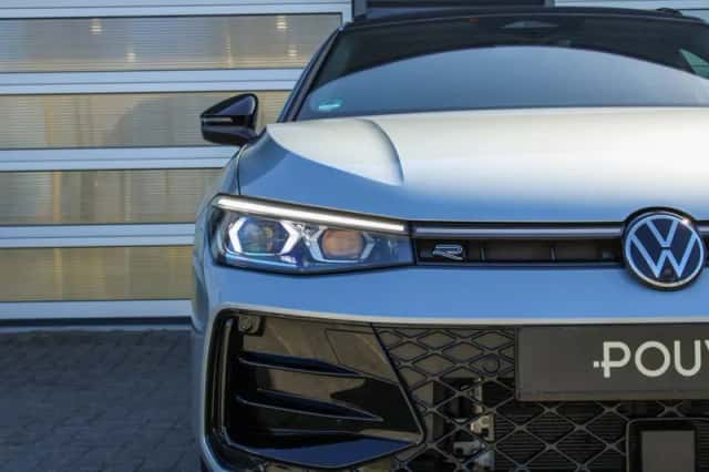 Volkswagen Passat (2025) thumbnail 34