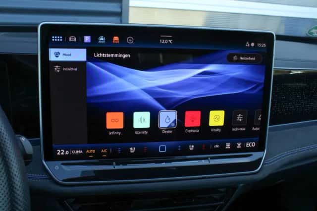 Volkswagen Passat (2025) thumbnail 62