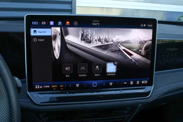 Volkswagen Passat (2025) thumbnail 64