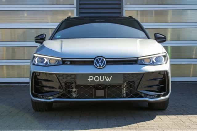 Volkswagen Passat (2025) thumbnail 8