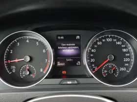Volkswagen Golf (2019) thumbnail 22