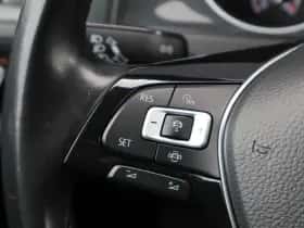 Volkswagen Golf (2019) thumbnail 23