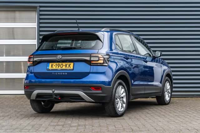 Volkswagen T-Cross (2021) thumbnail 2
