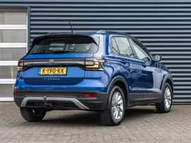 Volkswagen T-Cross (2021) thumbnail 2