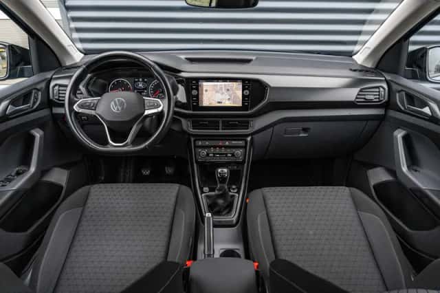 Volkswagen T-Cross (2021) thumbnail 5