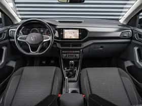 Volkswagen T-Cross (2021) thumbnail 5