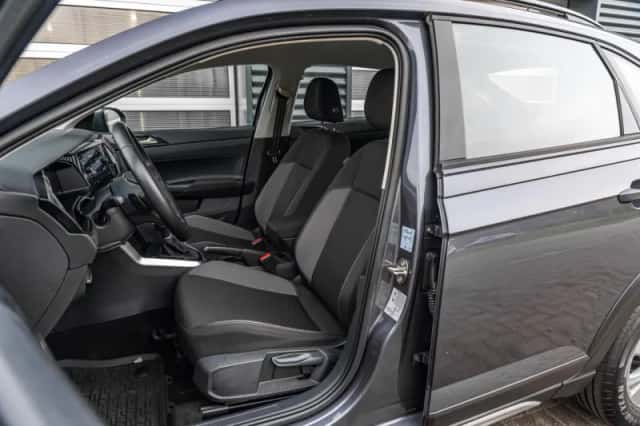 Volkswagen Taigo (2023) thumbnail 4
