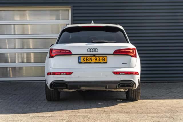 Audi Q5 (2022) thumbnail 11