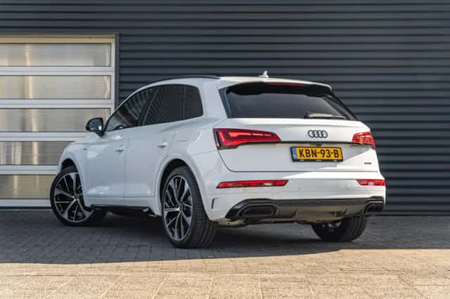 Audi Q5 (2022) thumbnail 13