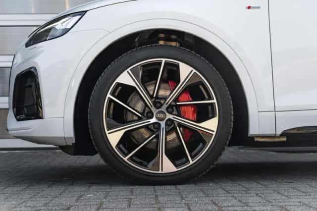 Audi Q5 (2022) thumbnail 15