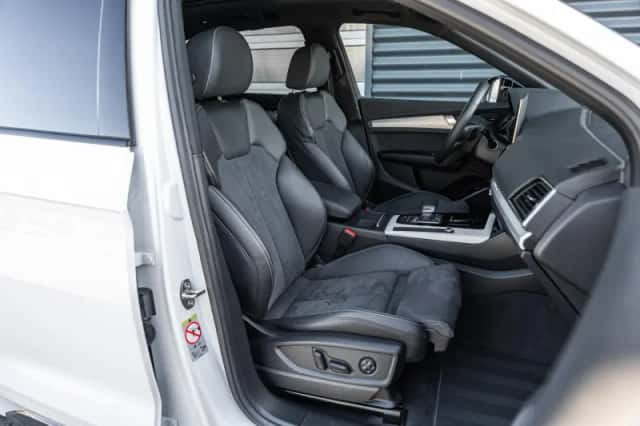Audi Q5 (2022) thumbnail 16
