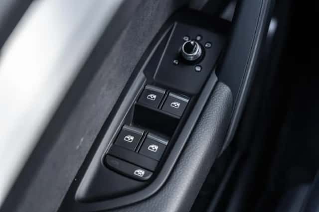 Audi Q5 (2022) thumbnail 36