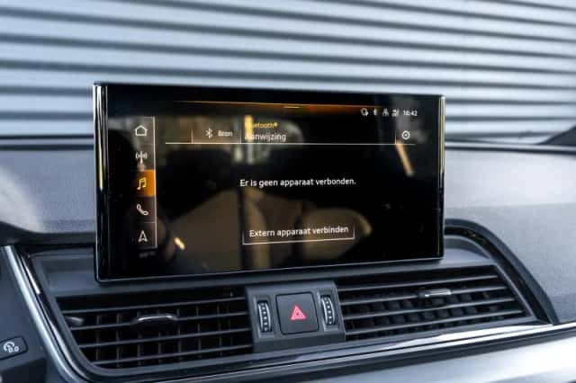 Audi Q5 (2022) thumbnail 44