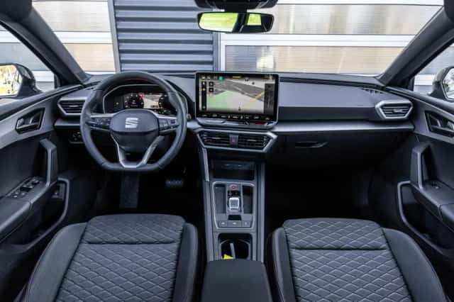 SEAT Leon Sportstourer (2026) thumbnail 5