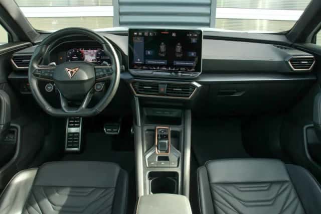 CUPRA Formentor (2025) thumbnail 5