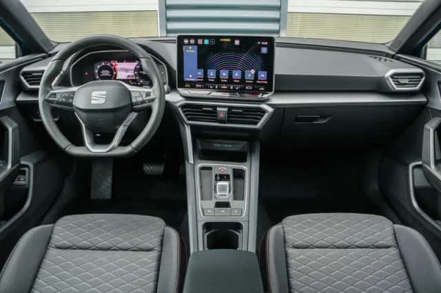 SEAT Leon Sportstourer (2026) thumbnail 5