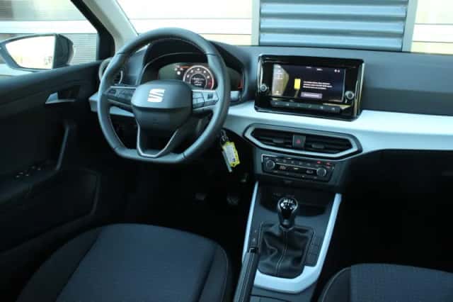 SEAT Arona (2026) thumbnail 23