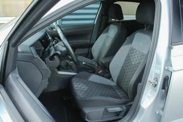 Volkswagen Taigo (2023) thumbnail 4