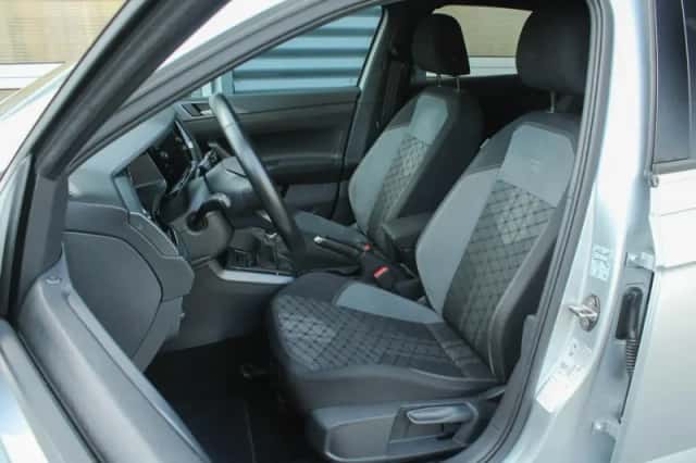 Volkswagen Taigo (2023) thumbnail 4