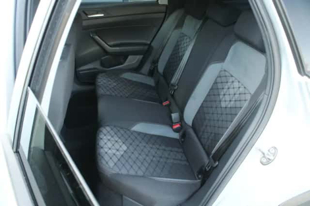Volkswagen Taigo (2023) thumbnail 6