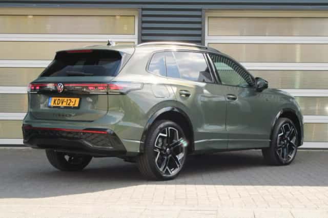 Volkswagen Tiguan (2026) thumbnail 2