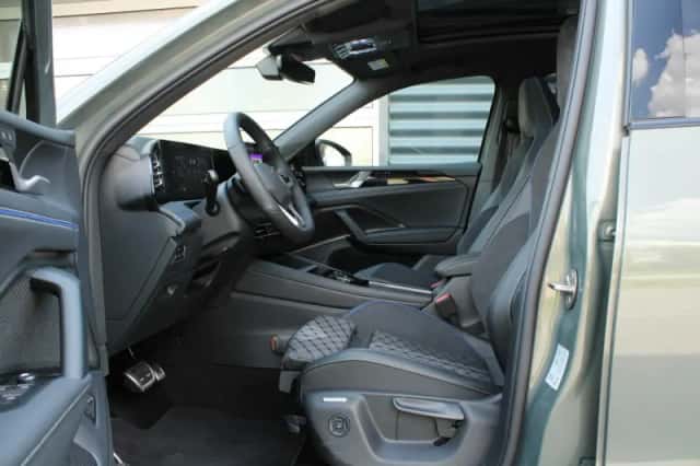 Volkswagen Tiguan (2026) thumbnail 21