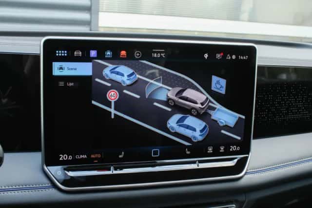 Volkswagen Tiguan (2026) thumbnail 61